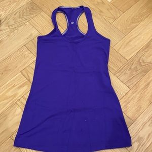 Lululemon workout top